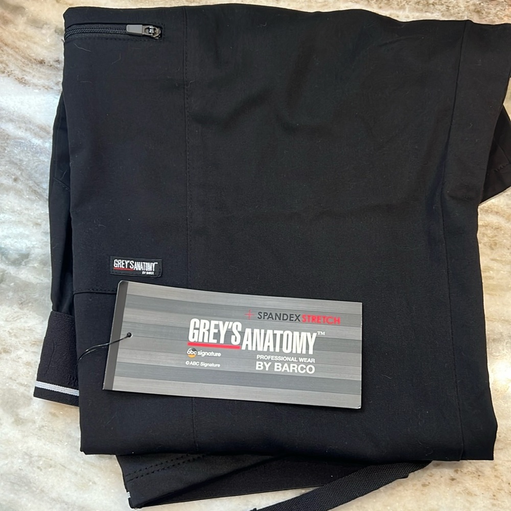 Barco Grey’s Anatomy Scrubs